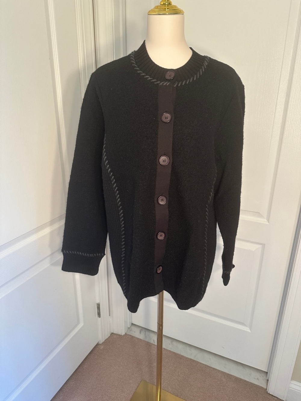 Vintage Mercer & Madison Classic Black Button-Front Women's Sweater Sz 1X